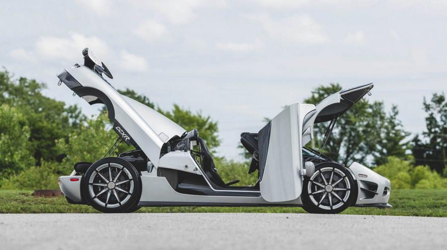  Koenigsegg CCXR Trevita 2009 года  (фото 1 из 17)